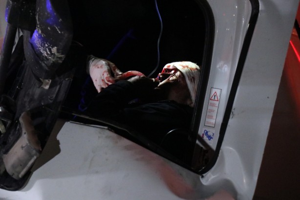 Foto - Sakarya'da katliam gibi kaza! Ortalık savaş alanına döndü!