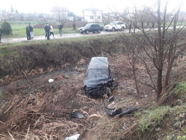 Foto - Sakarya'da kaza: Yaralılar var