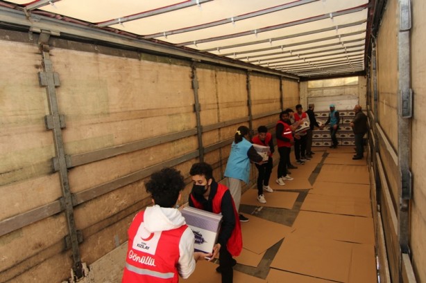 Foto - Sakarya'dan İdlib'e yardım