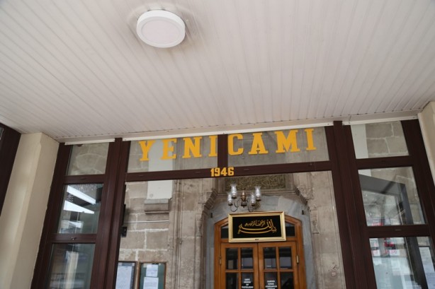 Foto - Sakarya'nın gözde eseri Yeni Camii'den eşsiz görüntüler