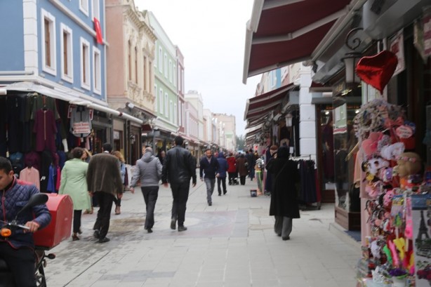 Foto - Sakarya'nın ticaret merkezi: Uzunçarşı