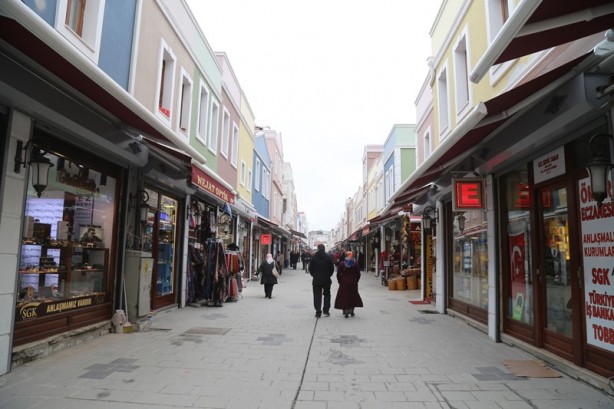 Foto - Sakarya'nın ticaret merkezi: Uzunçarşı