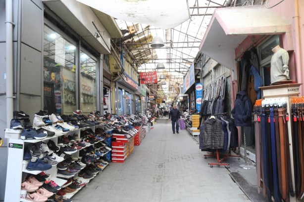 Foto - Sakarya'nın ticaret merkezi: Uzunçarşı