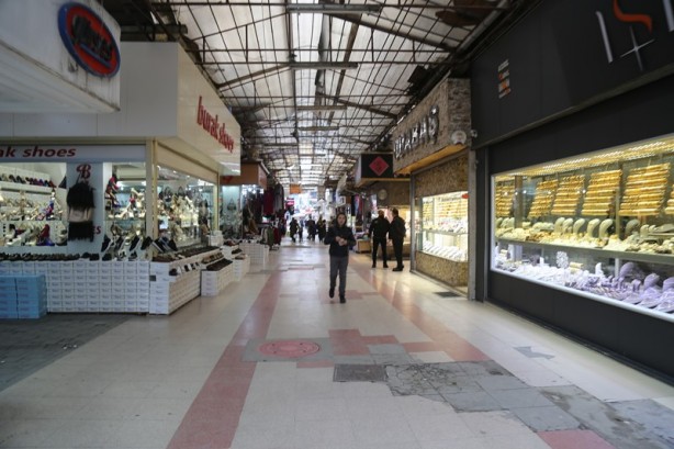 Foto - Sakarya'nın ticaret merkezi: Uzunçarşı