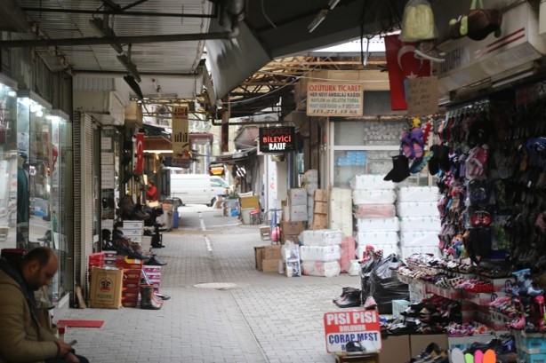 Foto - Sakarya'nın ticaret merkezi: Uzunçarşı
