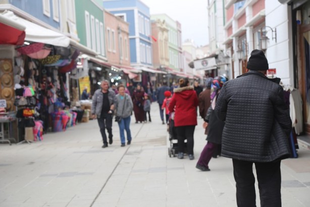 Foto - Sakarya'nın ticaret merkezi: Uzunçarşı