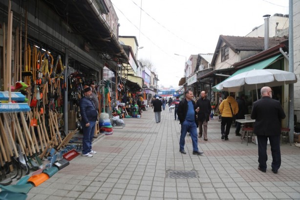 Foto - Sakarya'nın ticaret merkezi: Uzunçarşı
