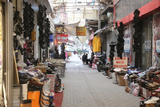 Foto - Sakarya'nın ticaret merkezi: Uzunçarşı