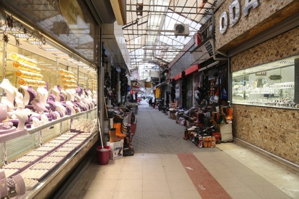 Foto - Sakarya'nın ticaret merkezi: Uzunçarşı