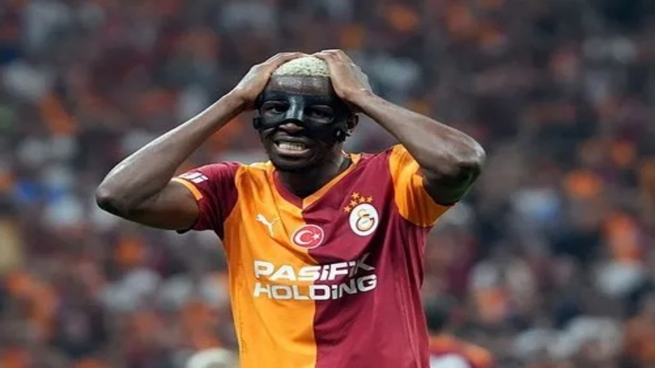 Sakatlanan Osimhen sahalara ne zaman dönecek? Cevabı belli oldu