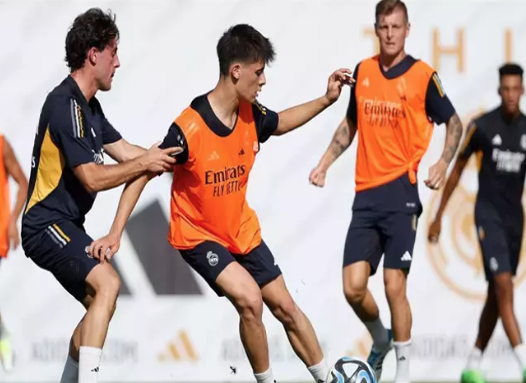 Foto - Sakatlığına meydan okudu! İnşallah iyi dönecek: Dönüşüne ilişkin tahmin!