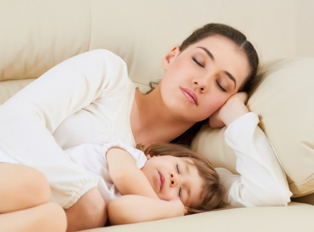 Foto - Sakın bebeğinizle uyumayın! Kişilik bozukluğuna yol açıyor!