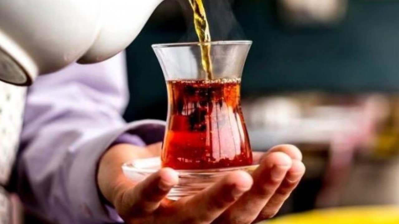 Foto - Sakın bunu yapmayın! Çayı bu şekilde demlemek kansere davetiye çıkarıyor