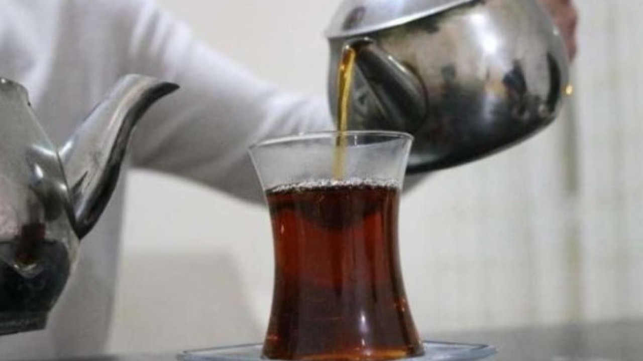 Foto - Sakın bunu yapmayın! Çayı bu şekilde demlemek kansere davetiye çıkarıyor