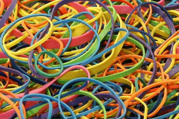 Foto - Sakın çöpe atmayın, üstünü kesin ve... Hiç aklınıza gelmeyecek bir işe yarıyor!