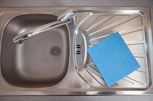 Foto - Sakın çöpe atmayın, üstünü kesin ve... Hiç aklınıza gelmeyecek bir işe yarıyor!