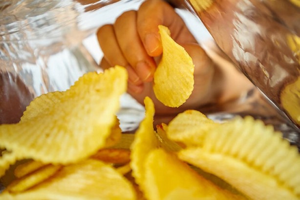 Foto - Sakın çöpe atmayın, üstünü kesin ve... Hiç aklınıza gelmeyecek bir işe yarıyor!