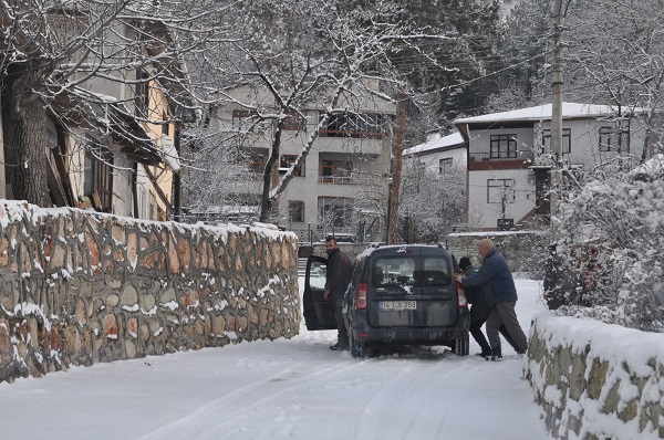 Foto - Sakin şehir beyaza büründü! Ortaya tabloluk manzaralar çıktı