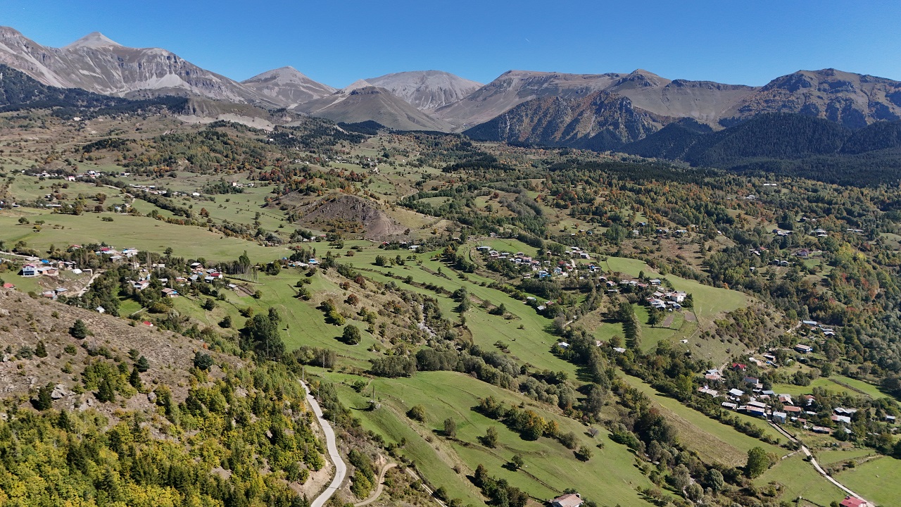Foto - ‘Sakin şehir’de sonbahar başka güzel