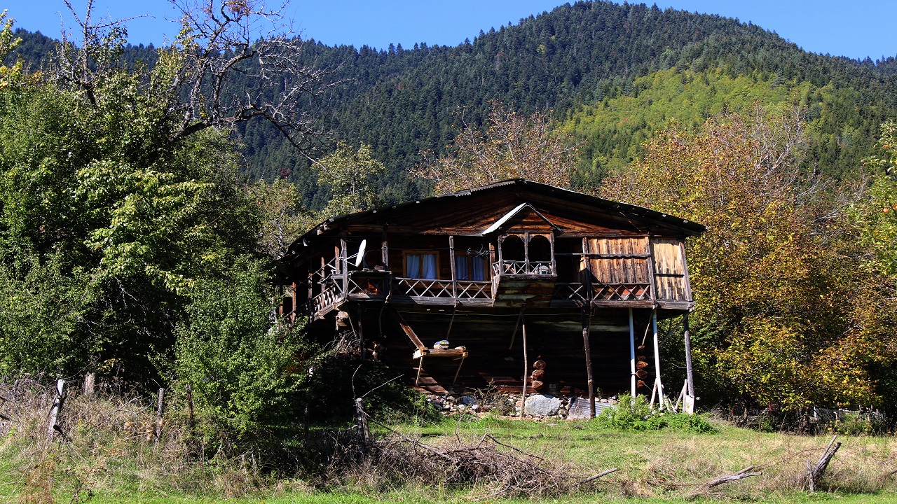 Foto - ‘Sakin şehir’de sonbahar başka güzel
