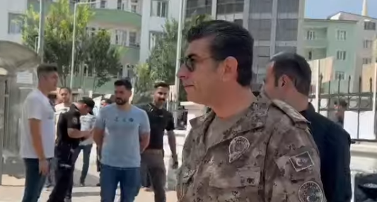 Foto - Sakız çiğneyen emniyet müdürü hakkında flaş gelişme: Gereğini yaparım