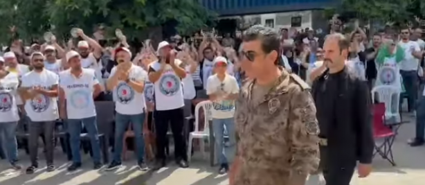 Foto - Sakız çiğneyen emniyet müdürü hakkında flaş gelişme: Gereğini yaparım