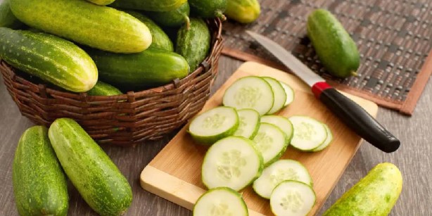 Foto - Salatalığın bu özelliği bilinse kimse tüketmez! Adeta zehir oluyor