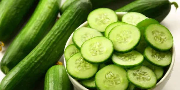 Foto - Salatalığın bu özelliği bilinse kimse tüketmez! Adeta zehir oluyor