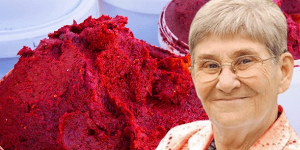 Foto - Salça nasıl saklanır? Salçanın küflenmesi nasıl önlenir? Canan Karatay anlattı: Siz de gelin birlikte yapalım