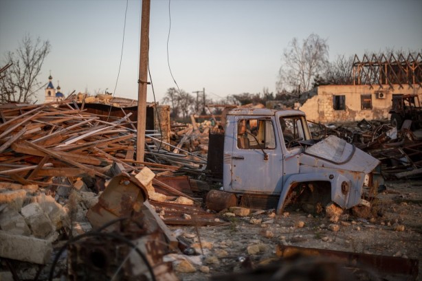 Foto - Saldırı altındaki kentte durum vahim! Yemek bulamıyorlar