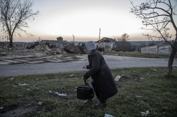 Foto - Saldırı altındaki kentte durum vahim! Yemek bulamıyorlar