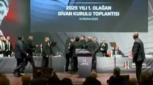 Foto - Saldırıya uğrayan Hasan Arat’tan istifa çağrısı 