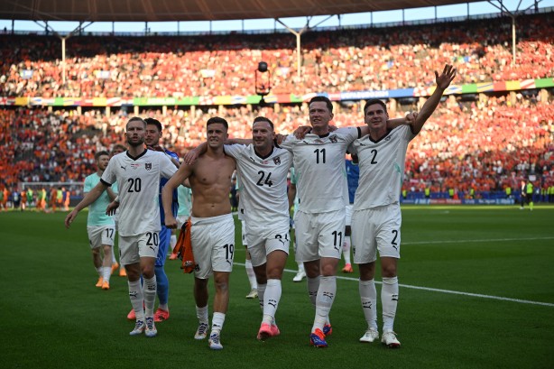 Foto - Salı günü Avusturya’nın şu özelliklerine aman dikkat! Tek tek karneleri artık elimizde…