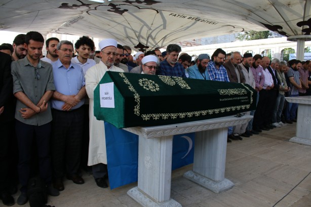 Salih Mirzabeyoğlu, son yolculuğuna uğurlandı