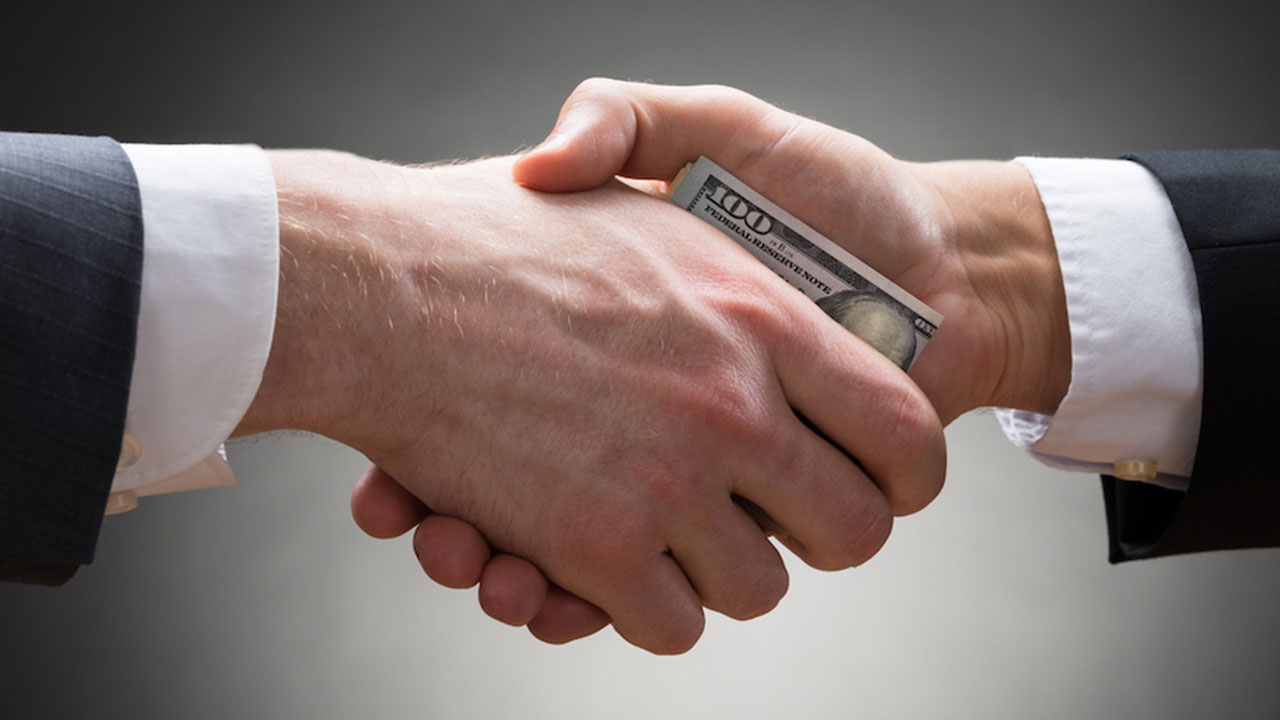 Foto - Salih Tuna'dan olay çıkış: Hükümet çıksın 560 milyarı emeklilere birer maaş olarak dağıtacağız desin