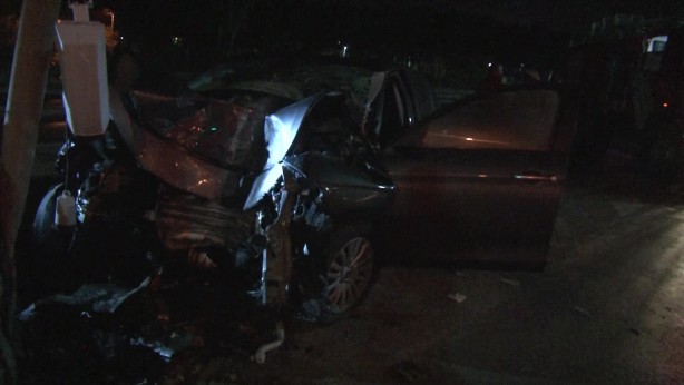 Foto - Samandıra gişelerde araç bariyere çarptı: 1 yaralı