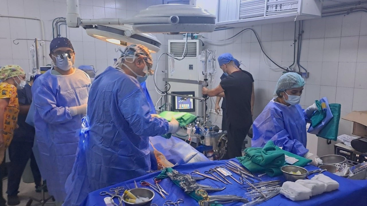 Foto - Şam'da hayat kurtaran operasyon. Sınırları aşan şifa!