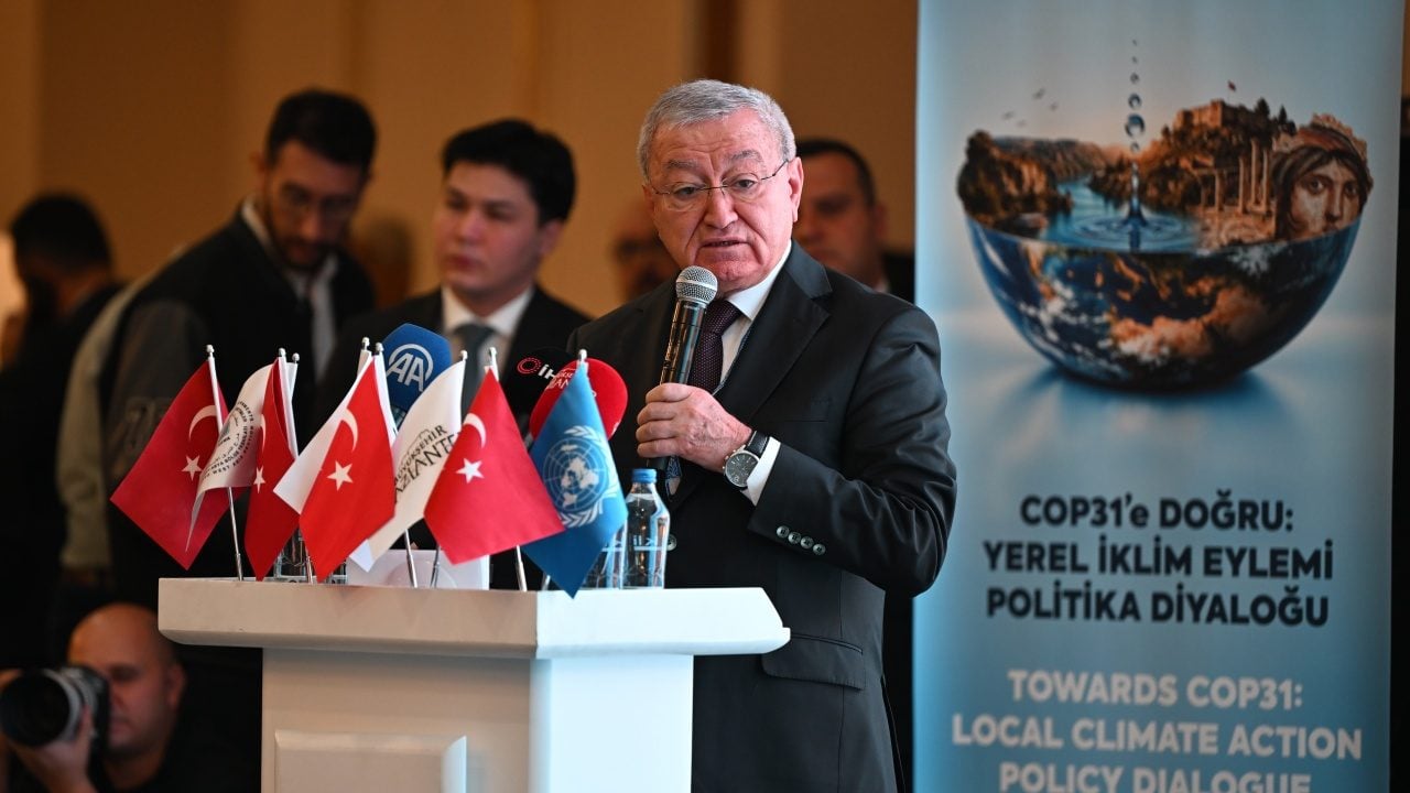 Foto - Samed Ağırbaş: Yerelde Hazır Projeler Var, Dünyanın Bu Projelere Giden Yolu Açması Gerekiyor