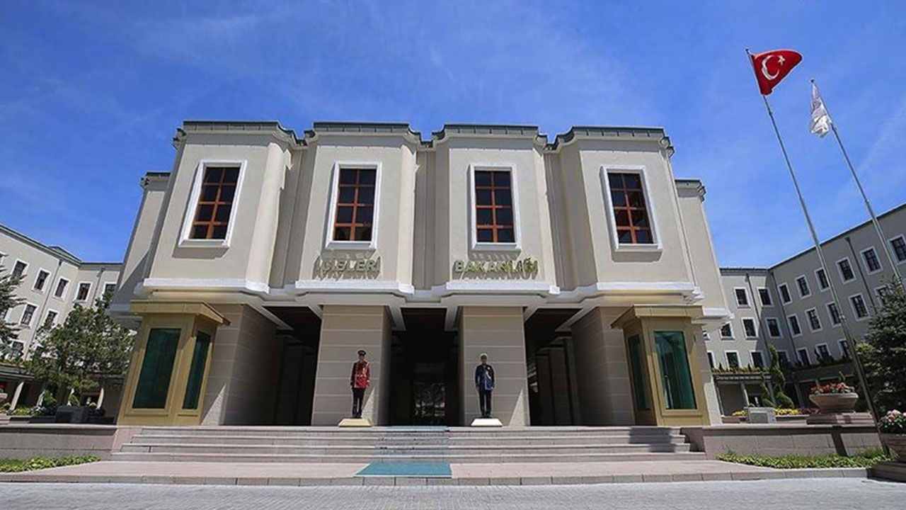 Foto - Şamil Tayyar'dan çok konuşulacak sözler: Vali Bülent Tekbıyıkoğlu’nun gözyaşları hafife alınmasın