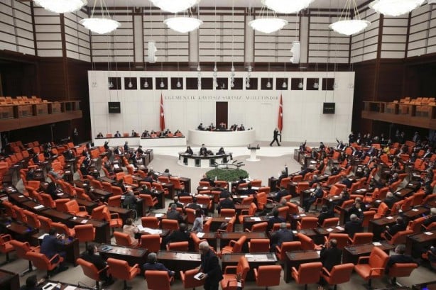 Foto - Şamil Tayyar'dan yetkililere çok kritik uyarı: Bu olursa toplumsal huzursuzluk zirve yapar