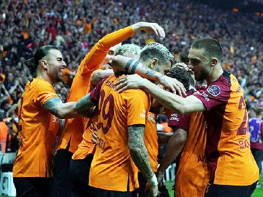 Şampiyon Cim-Bom ilk bombayı patlatıyor: Yok böyle bir yıldız.. İlk kez duyacaksınız! 