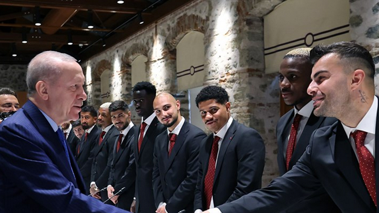 Foto - Şampiyon Galatasaray, Başkan Tayyip Erdoğan'ın huzurunda! Sıcak görüntüler...