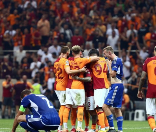 Foto - Şampiyonlar Ligi hamlesi! Yeni yıldız Manchester United’tan... Galatasaray'da herkesi ilgilendiriyor!