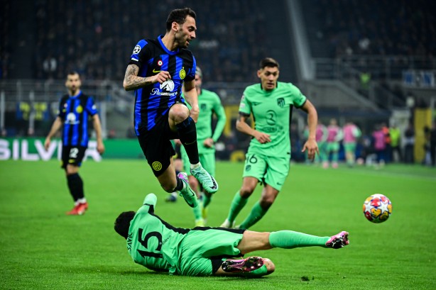 Foto - Şampiyonlar Ligi'nde müthiş gece: Hakan'lı Inter kazandı, Kupa hayranları çılgına dönecek: Luuk de Jong tarihe geçti: 