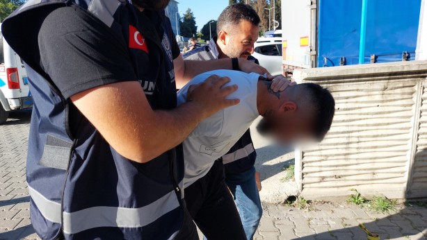 Samsun'da 100'ün üzerindeki adrese dev uyuşturucu operasyonu