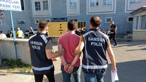 Foto - Samsun'da 100'ün üzerindeki adrese dev uyuşturucu operasyonu