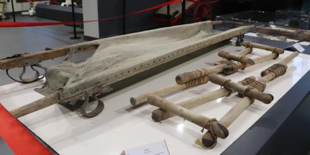 Foto - Samsun'da bu müzeye giren şaşkına dönüyor! Bu halde sergileniyorlar! Asırlık cerrahi aletler bu müzede