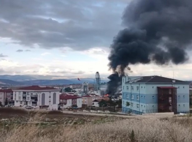 Foto - Samsun'da fabrika yangını!