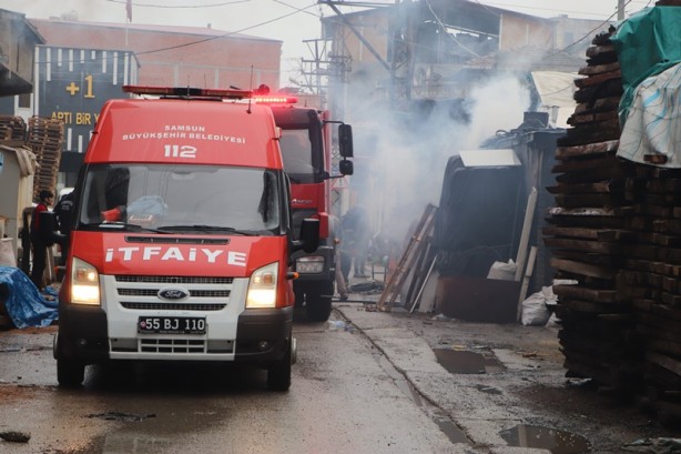 Foto - Samsun'da panik! Soba patladı