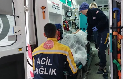 Foto - Samsun’da şoke eden, korkutan olay yaşandı! Üzerine öyle bir şey düştü ki: kadın apar topar hastaneye kaldırıldıktan sonra anlaşıldı ki...